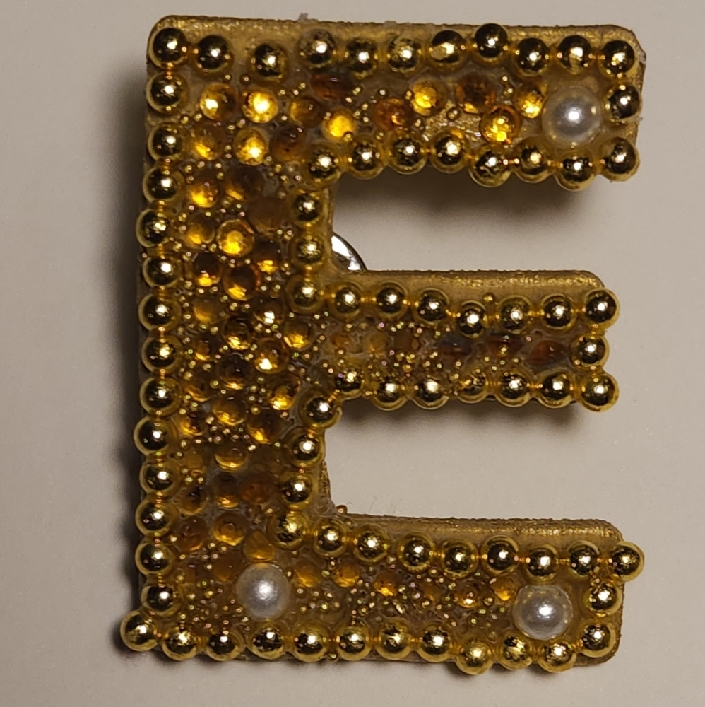 Gold Letter E Initial Brooch